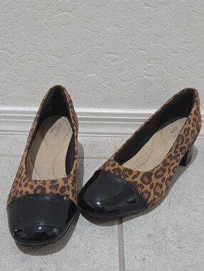 Clarks Leopard Print Pumps with Black Patent Cap Toe